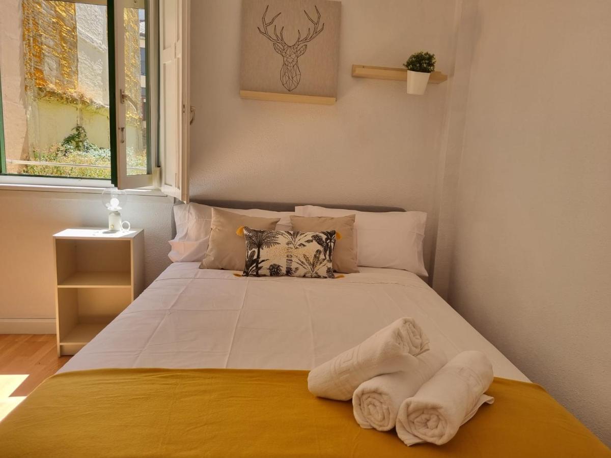 Un Rincon Con Vistas Al Parque Wifi Junto A Catedral By Apartamentos Logroño Exterior foto
