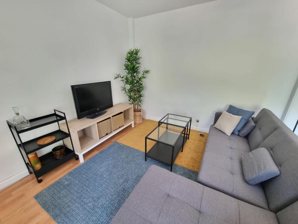 Un Rincon Con Vistas Al Parque Wifi Junto A Catedral By Apartamentos Logroño Exterior foto